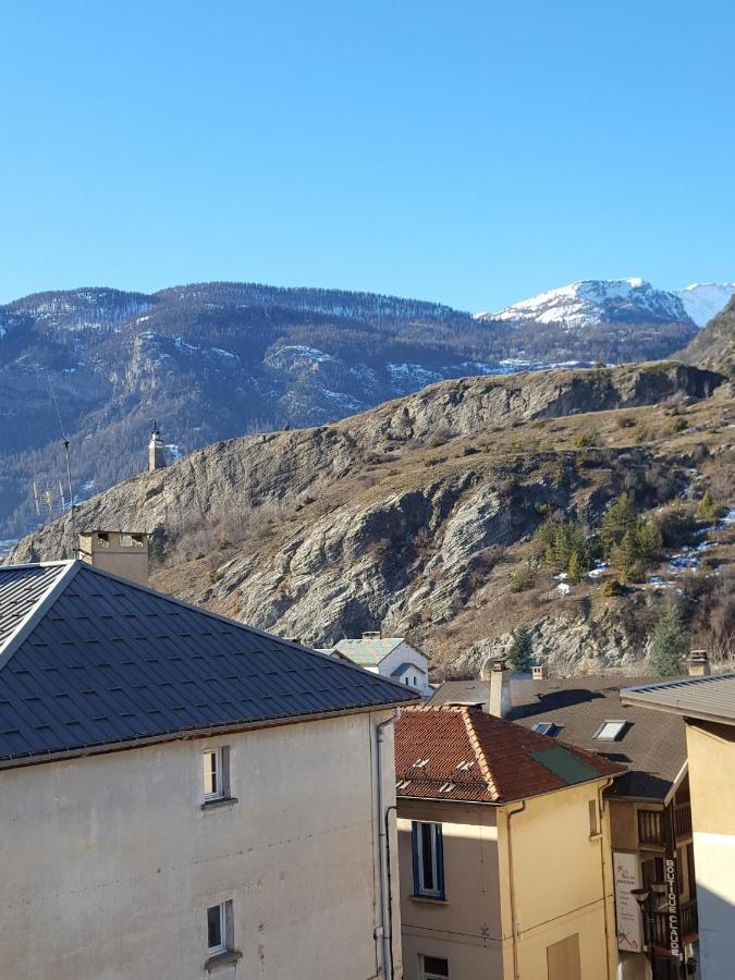Hotel Restaurant Glaizette LʼArgentière-la-Bessée Eksteriør billede