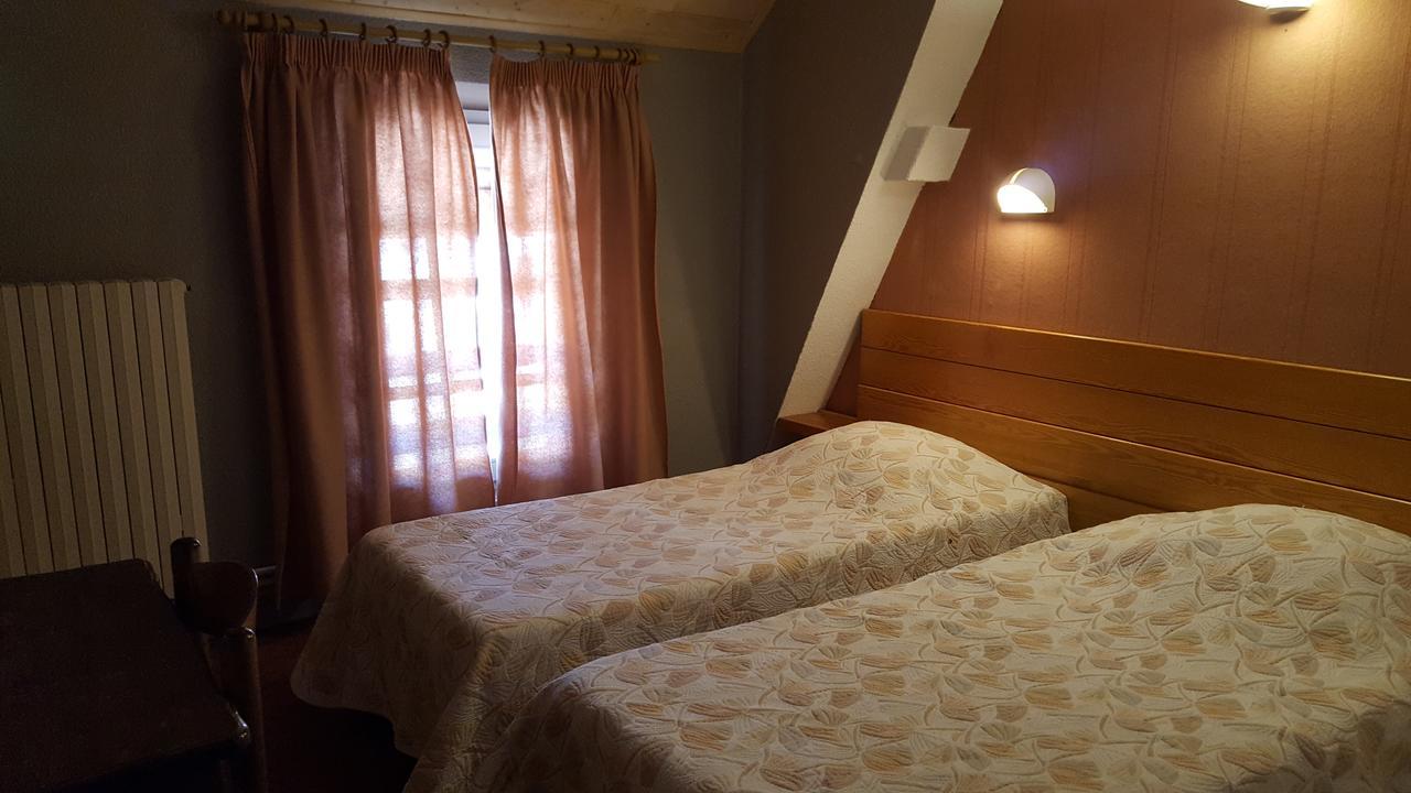 Hotel Restaurant Glaizette LʼArgentière-la-Bessée Eksteriør billede