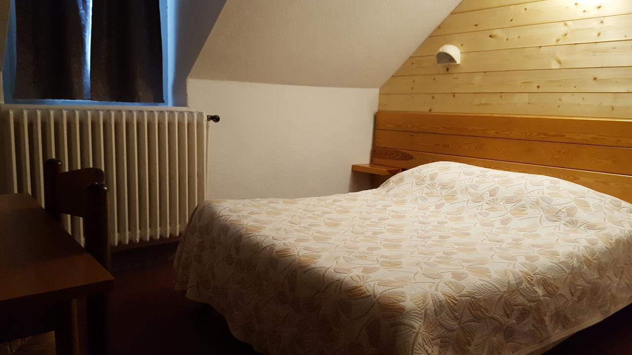 Hotel Restaurant Glaizette LʼArgentière-la-Bessée Eksteriør billede